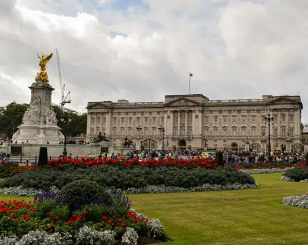 buckingham palace 1